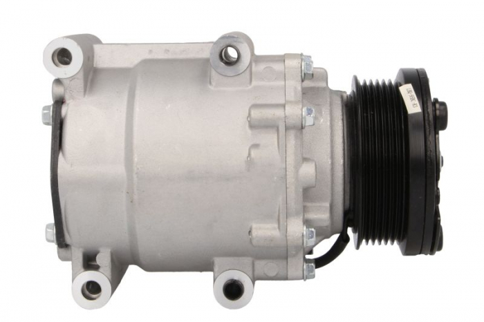 Compresor climatizare potrivit FORD COUGAR, FIESTA IV, FIESTA V, FIESTA/HATCHBACK, FIESTA/MINIVAN, FOCUS I, FOCUS I/KOMBI, FUSION, KA, MONDEO II, TOURNEO CONNECT 1.2-2.0 08.95-12.13 [4]