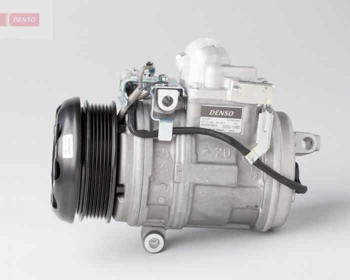 Compresor climatizare potrivit LEXUS LX; TOYOTA LAND CRUISER 100 4.7 01.98-03.08