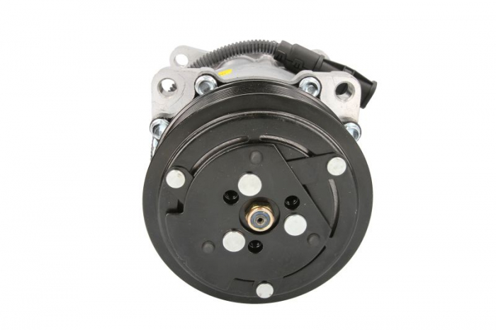 Compresor climatizare potrivit MAN TGA, TGL I, TGM I, TGS I, TGX I 04.00- [2]