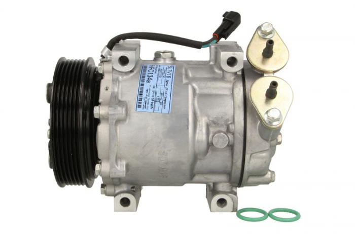 Compresor climatizare potrivit VOLVO C30, S40 II, V50; FORD C-MAX, FOCUS C-MAX, FOCUS II, FOCUS II KOMBI; MAZDA 3 1.6D 10.03-12.12
