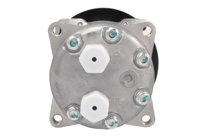 Compresor climatizare (R134a) potrivit CASE IH 48, 48 A, 52 2WD, 52 4WD, 58, 58 A, 63 2WD, 63 4WD, 68, 68 A, 75, 75 A, 235, 260, 290, 315, 340, 370, 110, 115, 120, 125, 130, 140, 120 2WD, 120 4WD [3]
