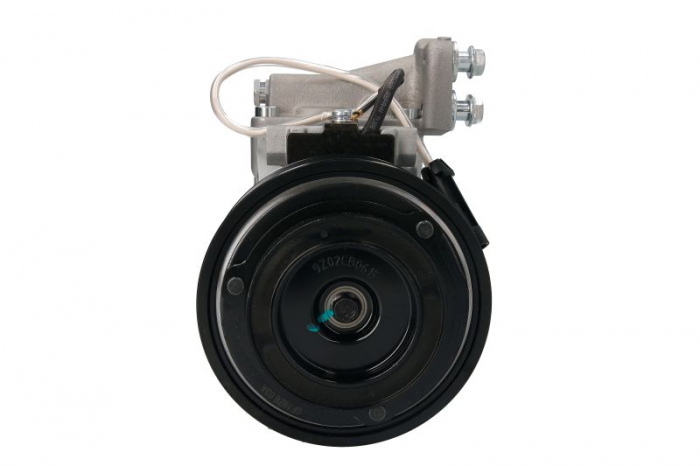 Compresor climatizare (R134a) potrivit JOHN DEERE 3200 A, 3200 AX, 3400 A, 3400 AX, 5070M 2WD, 5070M 4WD, 5080R, 5080RN, 5090R, 5090RN, 5100R, 5100RN, 5620, 5720, 5820, 6010 SE, 6020 SE, 6110 [2]