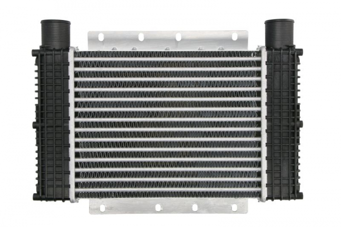Compresor intercooler potrivit CASE IH JX100, JX110, JX70, JX75, JX80, JX90, 80 2WD, 80 4WD, 90 2WD, 90 4WD; NEW HOLLAND TD5.100, TD5.110, TD5.65, TD5.75 2WD, TD5.75 4WD, TD5.80 2WD, TD5.80 4WD
