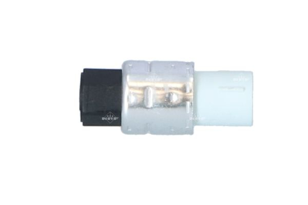 Comutator presiune aer conditionat potrivit FORD C-MAX, COUGAR, COURIER, ESCORT CLASSIC, ESCORT IV, ESCORT V, ESCORT V EXPRESS, ESCORT VI, FIESTA, FIESTA III, FIESTA IV 1.0-3.2D 1982-2014 [2]