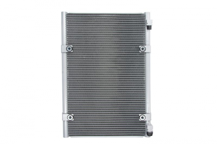 Condensator climatizare 333x535x22 potrivit MASSEY FERGUSON 5465, 5475, 5475 SA, 6465, 6475, 6480, 6485, 6490, 6495, 6497, 6499 (PERKINS 6 CYL), 6499 (SISU 74 CTA 6 CYL), 7465, 7475, 7480, 7485, 7490,