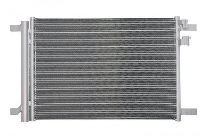 Condensator climatizare (cu uscator) potrivit AUDI A1, A1 ALLSTREET, A1 CITY CARVER, A3, Q2, Q3, TT; CUPRA ATECA, FORMENTOR, LEON, LEON SPORTSTOURER; SEAT ARONA, ATECA, IBIZA V, LEON, LEON SC 1.0-2.5