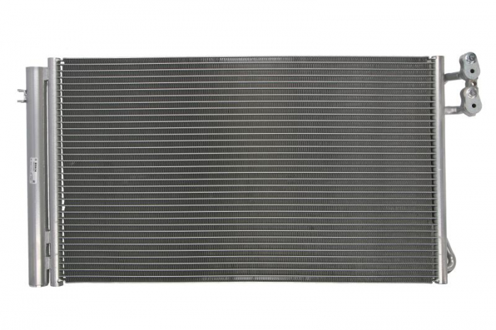 Condensator climatizare (cu uscator) potrivit BMW 1 (E81), 1 (E82), 1 (E87), 1 (E88), 3 (E90), 3 (E91), 3 (E92), 3 (E93), X1 (E84), Z4 (E89) 1.6-3.0D 06.04-08.16