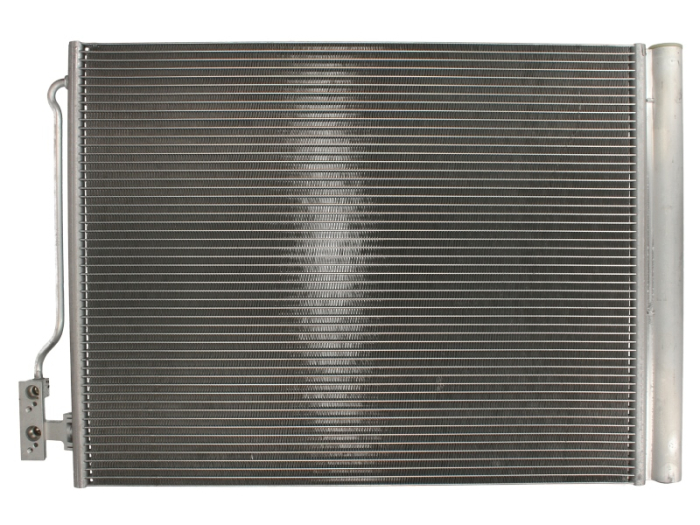 Condensator climatizare (cu uscator) potrivit BMW 5 (F10), 5 (F11), 5 GRAN TURISMO (F07), 7 (F01, F02, F03, F04) 1.6 2.0 3.0 09.09-02.17