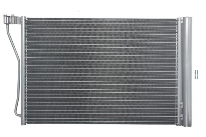 Condensator climatizare (cu uscator) potrivit BMW 5 (F10), 6 (F12), 6 (F13), 6 GRAN COUPE (F06) 4.4 09.11-10.18