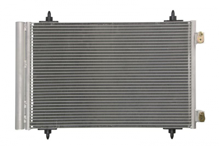 Condensator climatizare (cu uscator) potrivit CITROEN C8, JUMPY II; FIAT SCUDO, ULYSSE; LANCIA PHEDRA; PEUGEOT 807, EXPERT, EXPERT TEPEE 1.6D 2.0D 2.2D 02.06-