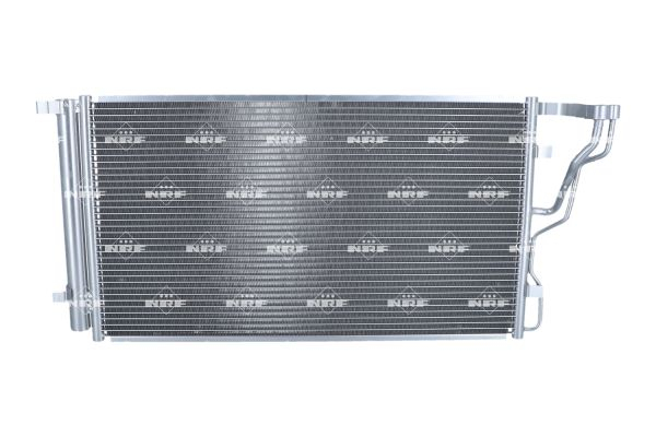 Condensator climatizare (cu uscator) potrivit HYUNDAI I40 I, I40 I CW 1.6 2.0 07.11-05.19