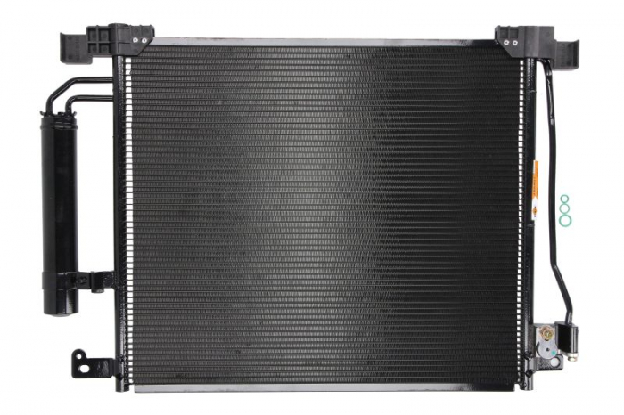 Condensator climatizare (cu uscator) potrivit NISSAN JUKE, PULSAR 1.2 1.5D 1.6 06.10-