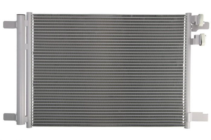 Condensator climatizare (cu uscator) potrivit SEAT ATECA, LEON, LEON SC, LEON SPORTSTOURER, LEON ST; SKODA KODIAQ I, OCTAVIA III; VW CADDY V, CADDY V MINIVAN, GOLF SPORTSVAN VII, GOLF VII 1.0-2.0D 08.