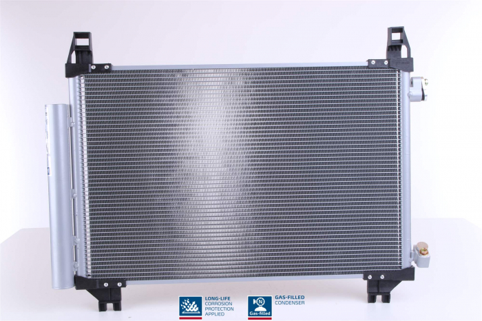 Condensator climatizare (cu uscator) potrivit TOYOTA YARIS, YARIS HATCHBACK 1.0 1.3 12.10-06.20