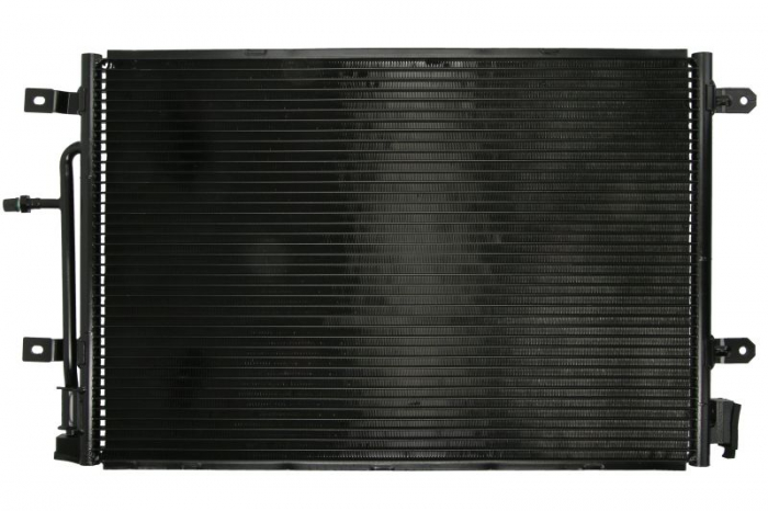 Condensator climatizare potrivit AUDI A4 B6, A4 B7 2.7D 3.0D 4.2 03.03-03.09