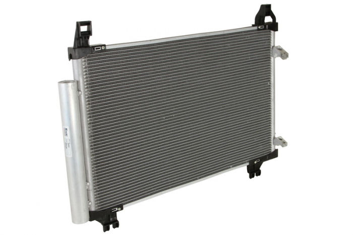 Condensator climatizare potrivit (cu uscător) Toyota Yaris (_P9_) 1.0 VVT-i / 1.3 VVT-i-'05 [2]
