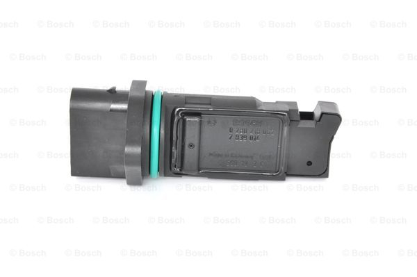 Debitmetru aer (5 pini, cartus) BMW Seria 3 (E46), 5 (E60), 5 (E61), 6 (E63), 6 (E64), Z3 (E36), Z4 (E85), Z4 (E86) 3.2/5.0 intre 2000-2010 [3]
