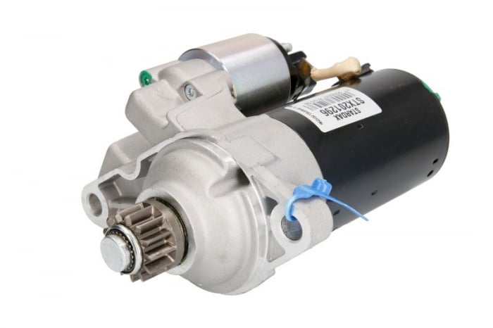 Electromotor (12V, 2,2kW) potrivit AUDI A1; SEAT IBIZA IV, IBIZA IV SC, IBIZA IV ST, TOLEDO IV; SKODA FABIA II, RAPID, ROOMSTER, ROOMSTER PRAKTIK; VW POLO, POLO V 1.0-1.6D 01.07-