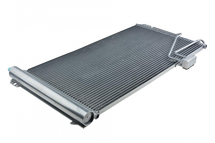 Evaporator A C cu uscator C-CLASS W 203 dupa 2000, C 160, CLK-CLASS W 209 dupa 2002, CLK 200 CGI, SLK-CLASS W 171 dupa 2004, SLK 200 KOMPRESSOR