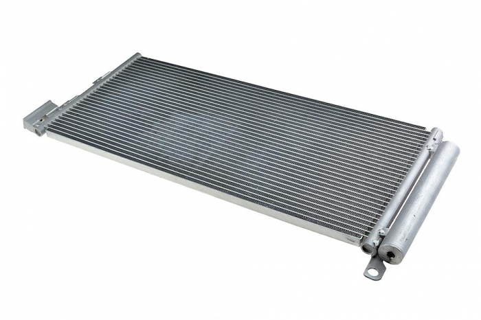 Evaporator A C cu uscator LINEA (323) dupa 2007, 1.3 MJTD, GRANDE PUNTO dupa 2005, 1.3 MJTD