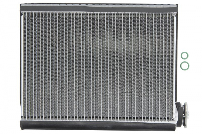 Evaporator aer conditionat potrivit AUDI A6 ALLROAD C6, A6 C6, R8, R8 SPYDER 2.0-5.2 05.04-07.15
