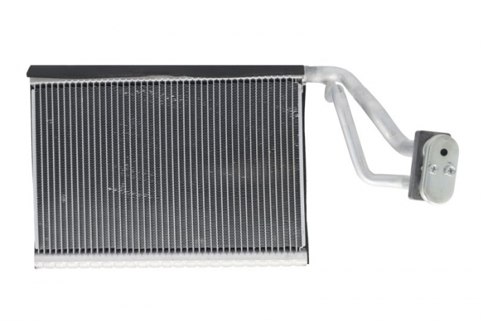 Evaporator aer conditionat potrivit BMW 1 (E81), 1 (E82), 1 (E87), 1 (E88), 3 (E90), 3 (E91), 3 (E92), 3 (E93), X1 (E84) 1.6-4.4 06.04-06.15