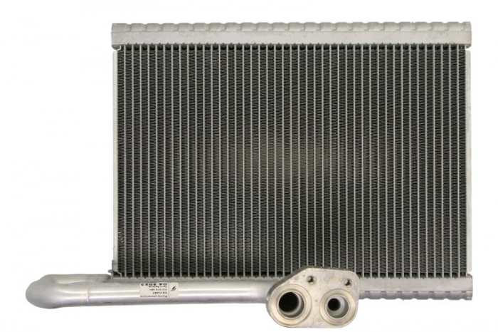 Evaporator aer conditionat potrivit RVI T; VOLVO FH II 10.8D 12.8D 01.12-