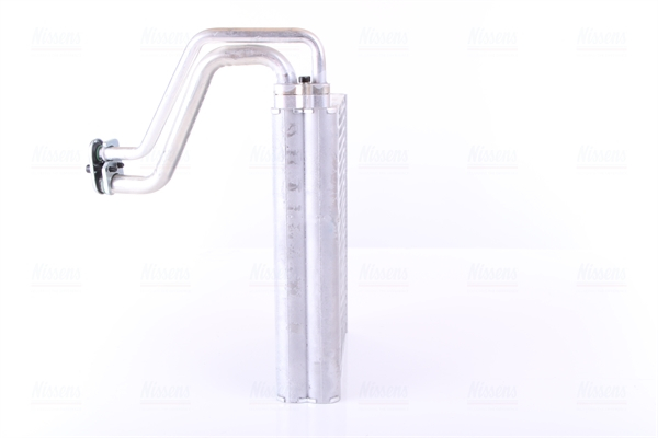 Evaporator sistem climatizare potrivit VOLVO S60 II, S80 II, V60 I, V60 II, V70 III, XC60 I, XC70 II; LAND ROVER DISCOVERY SPORT, FREELANDER 2, RANGE ROVER EVOQUE 1.5-4.4 dupa 2006 [3]