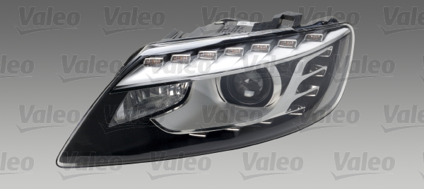 Far dreapta (D3S LED, electric, cu motoras, cu lumini de zi) AUDI Q7 2010-2015