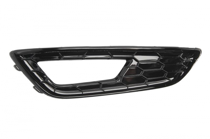 Grila bara fata dreapta (SPORT, cu locas proiectoare, plastic, negru lucios) FORD FOCUS III dupa 2014