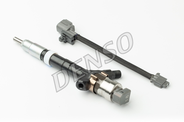 Injector TOYOTA LAND CRUISER 90 3.0Dintre 1992-2002 [2]