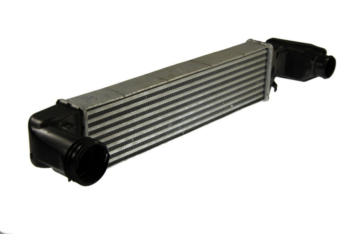 Intercooler bmw seria 3 e46 cod oe 17517786351