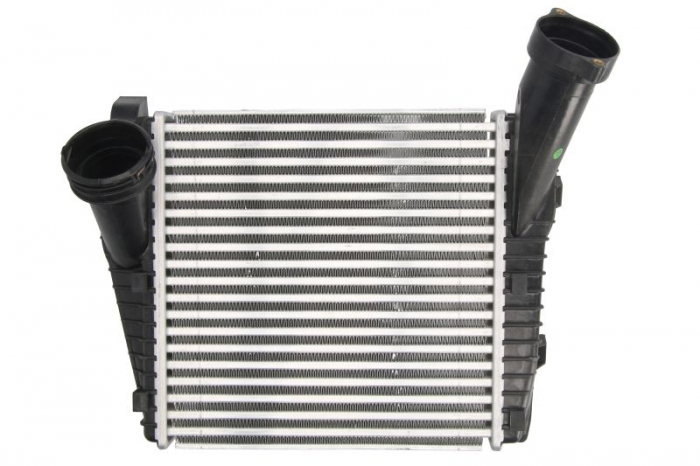 Intercooler (partea dreapta) audi q7; porsche cayenne; vw touareg 3.2-5.0d 2002-2018