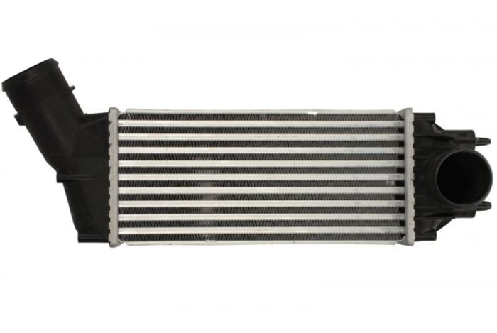 Intercooler potrivit CITROEN C4, C4 I; PEUGEOT 307, 307 KOMBI 1.6D 2.0D 10.03-07.11