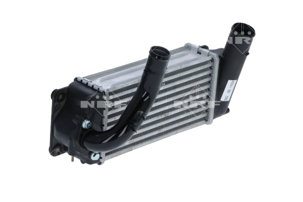 Intercooler potrivit TOYOTA AURIS 1.4D 03.07-09.12