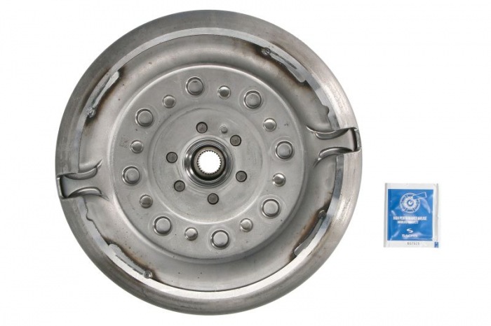 Kit ambreiaj (228mm) potrivit AUDI A3; SEAT ALTEA, ALTEA XL, LEON; SKODA OCTAVIA II, YETI; VW GOLF PLUS V, GOLF VI, JETTA III, PASSAT B6, TOURAN 1.6D/2.0D 11.08-12.17 [2]