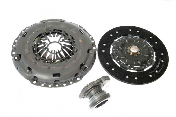 Kit ambreiaj (240mm) potrivit OPEL SIGNUM, VECTRA C, VECTRA C GTS; SAAB 9-3 2.8 03.05-02.15
