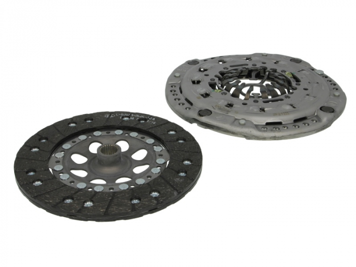 Kit ambreiaj (cu capac ambreiaj, placa presiune setare automata, volanta, fara rulment, 200mm) potrivit MERCEDES A (W168) 1.7D 1.9 2.1 07.98-07.05