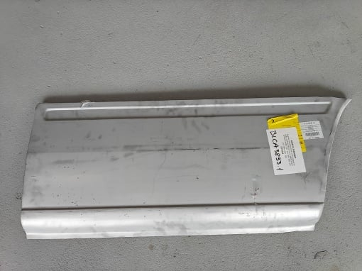 Kit reparatie aripa spate dreapta (dupa roata, inaltime 50cm) potrivit MERCEDES SPRINTER 901, 902, 903, 904, 905; VW LT II 01.95-07.06 Resigilat