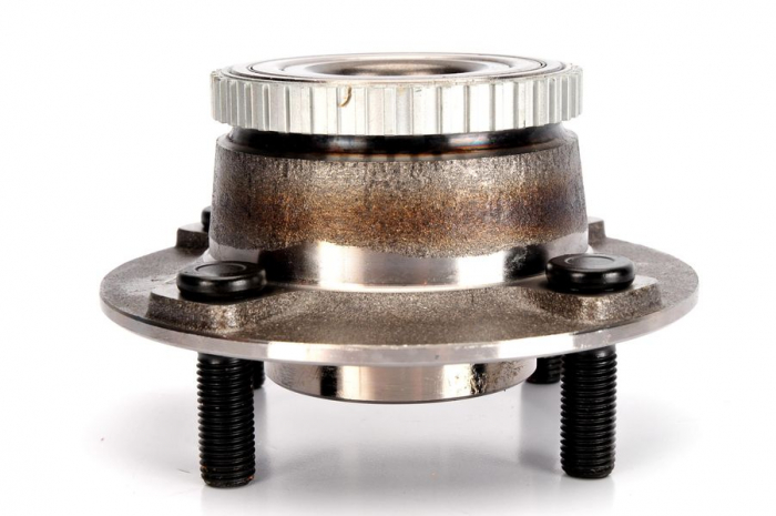 Kit rulmenti roata Spate Dreapta/Stanga (cu mufa) (35x136x70) potrivit FORD COUGAR, FIESTA/HATCHBACK, FIESTA/MINIVAN, MONDEO I, MONDEO II 1.3-2.5 03.89-08.03 [3]