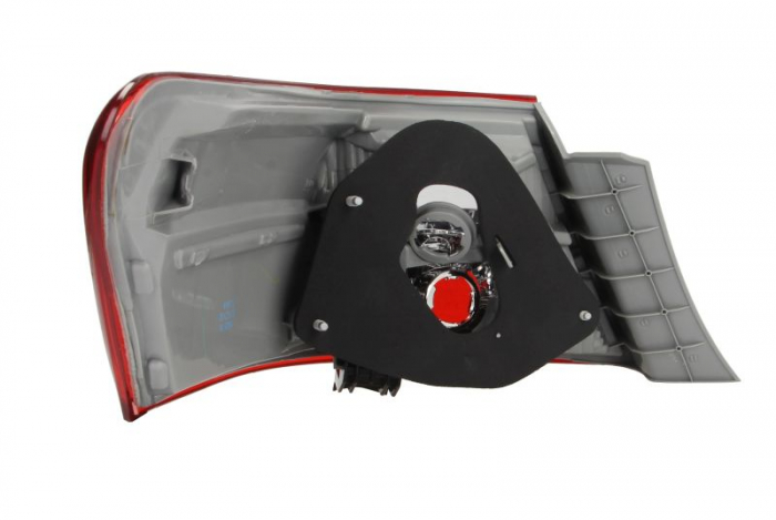 Lampa spate Dreapta (extern, fara ECE) potrivit TOYOTA CAMRY 01.06- [2]