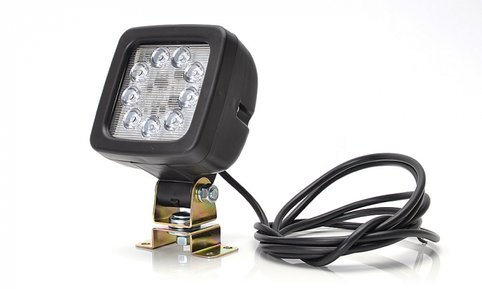 Lumina lucru (LED, 12 24V, 1300lm, numar elemente LED: 9, inaltime: 101mm, latime: 101mm, adancime: 77mm, lungime cablu: 0,25m)