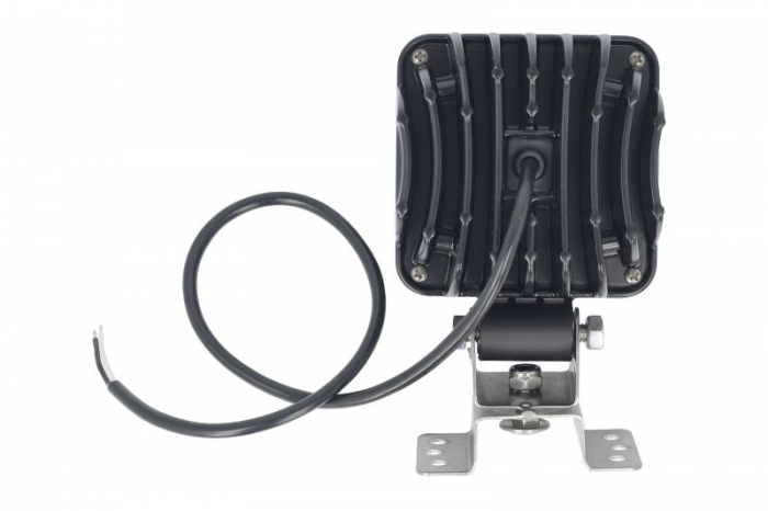 Lumina lucru (LED, 12/24V, 30W, 3000lm, numar elemente LED: 6, inaltime: 100mm, latime: 100mm, adancime: 76mm, lungime cablu: 0,5m, prindere omega; unghi de distributie a luminii 50 grade) [2]