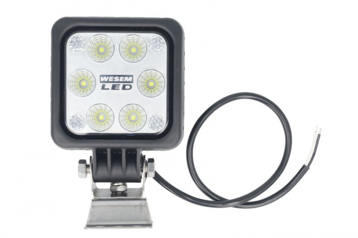 Lumina lucru (LED, 12 24V, 30W, 3000lm, numar elemente LED: 6, inaltime: 100mm, latime: 100mm, adancime: 76mm, lungime cablu: 0,5m, prindere omega; unghi de distributie a luminii 50 grade)