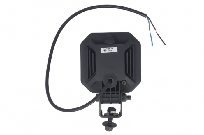 Lumina lucru (LED, 12/24V, 8W, 800lm, numar diode: 6, inaltime: 98mm, latime: 98mm, adancime: 53mm, lungime cablu: 0,2m, lumina dispersata; cu intrerupator) [2]