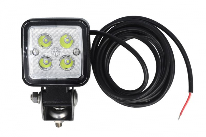 Lumina lucru (LED, 2700lm, numar diode: 4, latime: 76mm, lungime cablu: 0,25m)