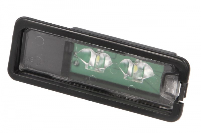 Lumina numar inmatriculare (LED) potrivit PORSCHE PANAMERA 970; SEAT LEON 5F; VW BEETLE 5C, CC, EOS, GOLF VI, GOLF VII, PASSAT B7, POLO V 6C, POLO V 6R, SCIROCCO III 03.06-12.20