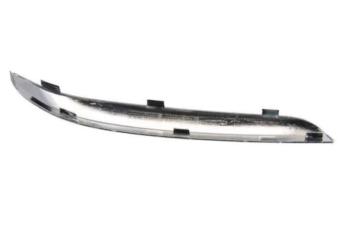Ornament bara fata stanga plastic, crom CHRYSLER 300 C II intre 2011-2014 [2]
