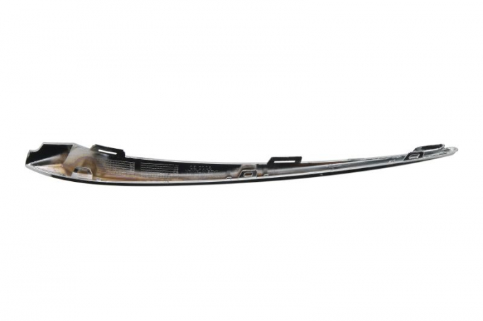 Ornament bara fata stanga superior,plastic, crom BMW Seria 7 G11, G12 intre 2015-2019 [2]