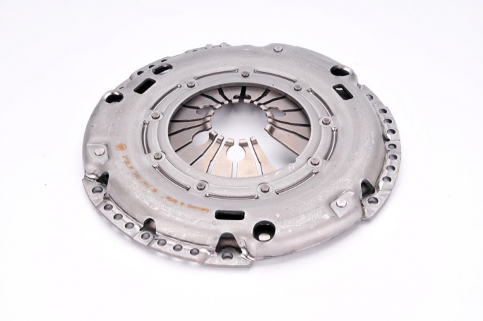Placa presiune ambreiaj (228mm) potrivit AUDI A1, A3; SEAT CORDOBA, CORDOBA VARIO, IBIZA II, IBIZA III, IBIZA IV, IBIZA IV SC, IBIZA IV ST, LEON, TOLEDO I, TOLEDO II 1.6D 1.9D 07.95-08.15